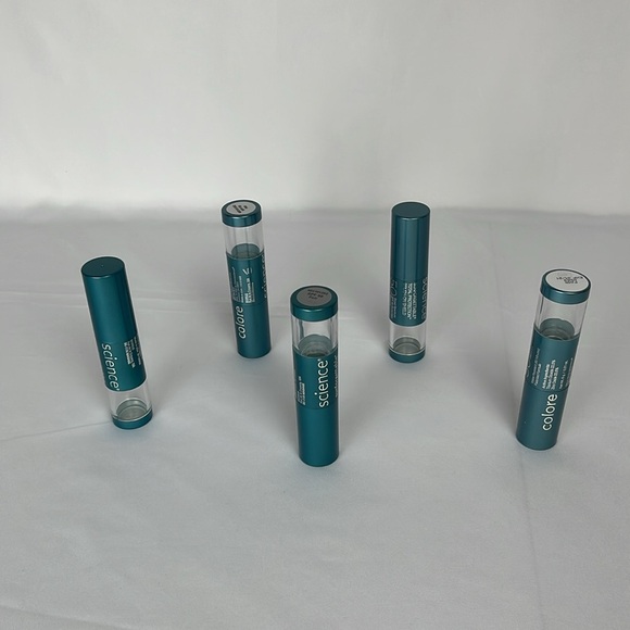 NEW 5 Pack Retractable Travel Makeup Brushes Refillable Foundation Compact EMPTY - Picture 2 of 15